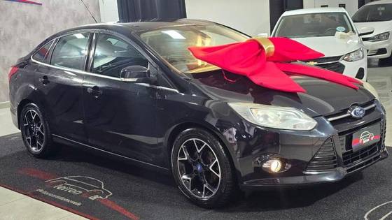 FORD FOCUS 2.0 TITANIUM 16V FLEX 4P POWERSHIFT FORD FOCUS 2.0 TITANIUM 16V FLEX 4P POWERSHIFT